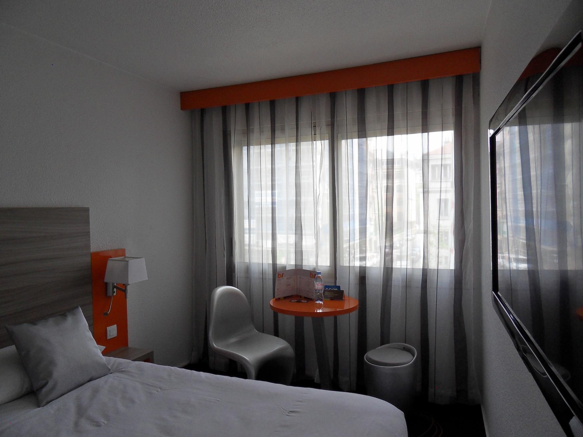 Ibis Styles Grenoble Centre Gare Hotel Exterior foto