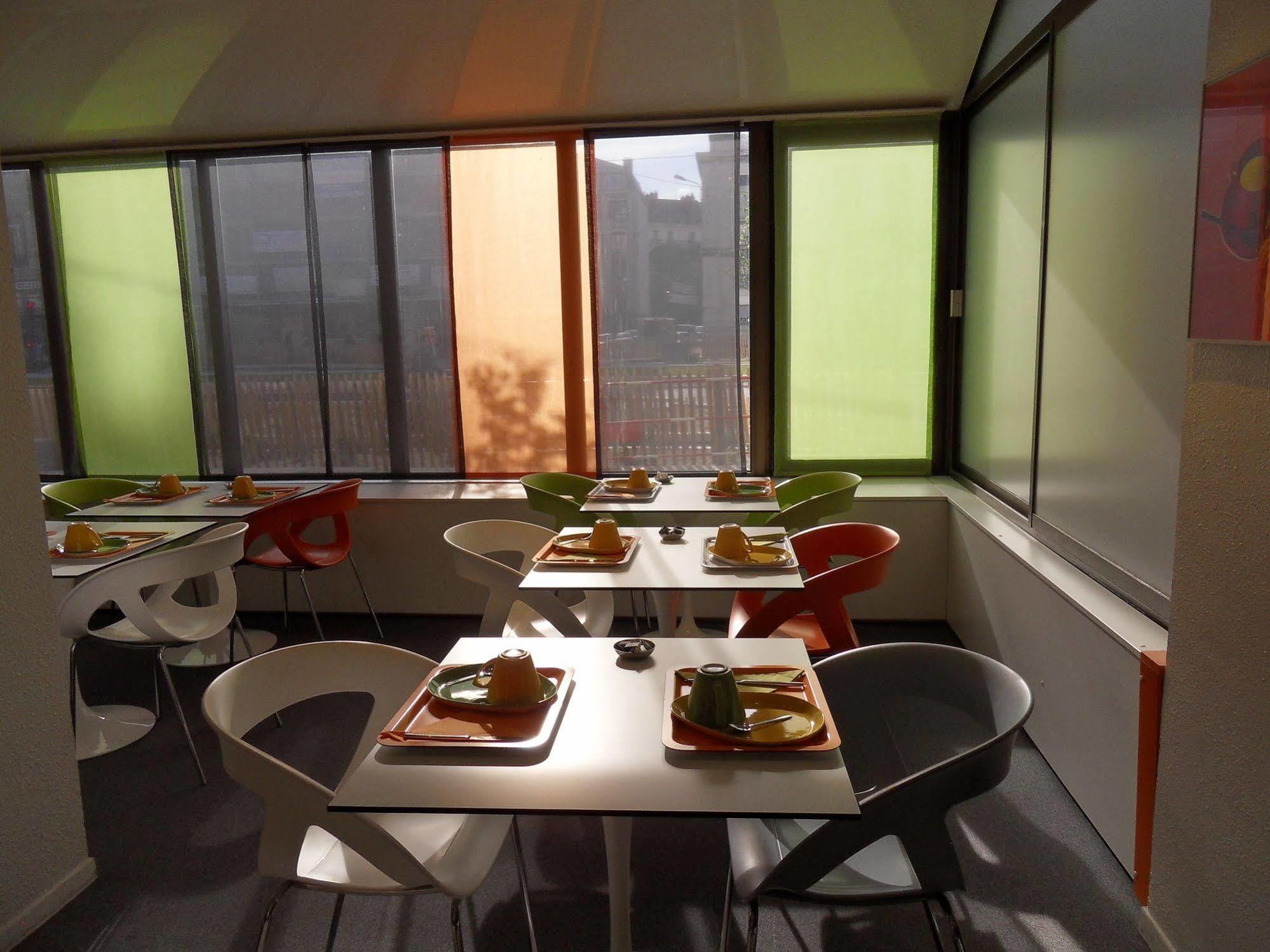 Ibis Styles Grenoble Centre Gare Hotel Exterior foto